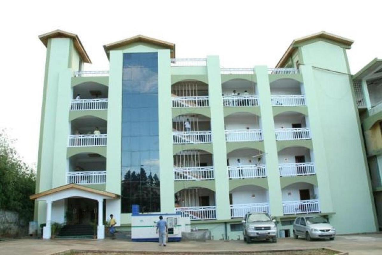 Landmark Hills Shillong Exteriör bild